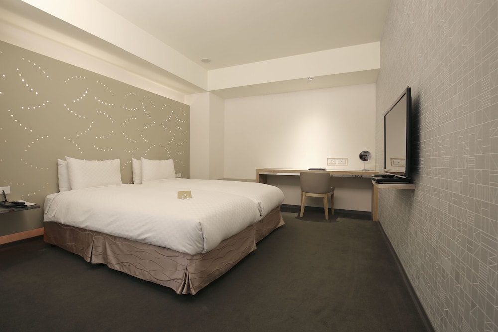 Dandy Hotel Daan Park Branch 16/66