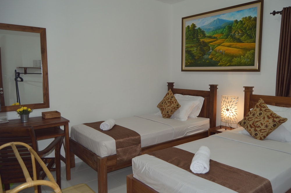 Askara Guest House - Hostel 12/75