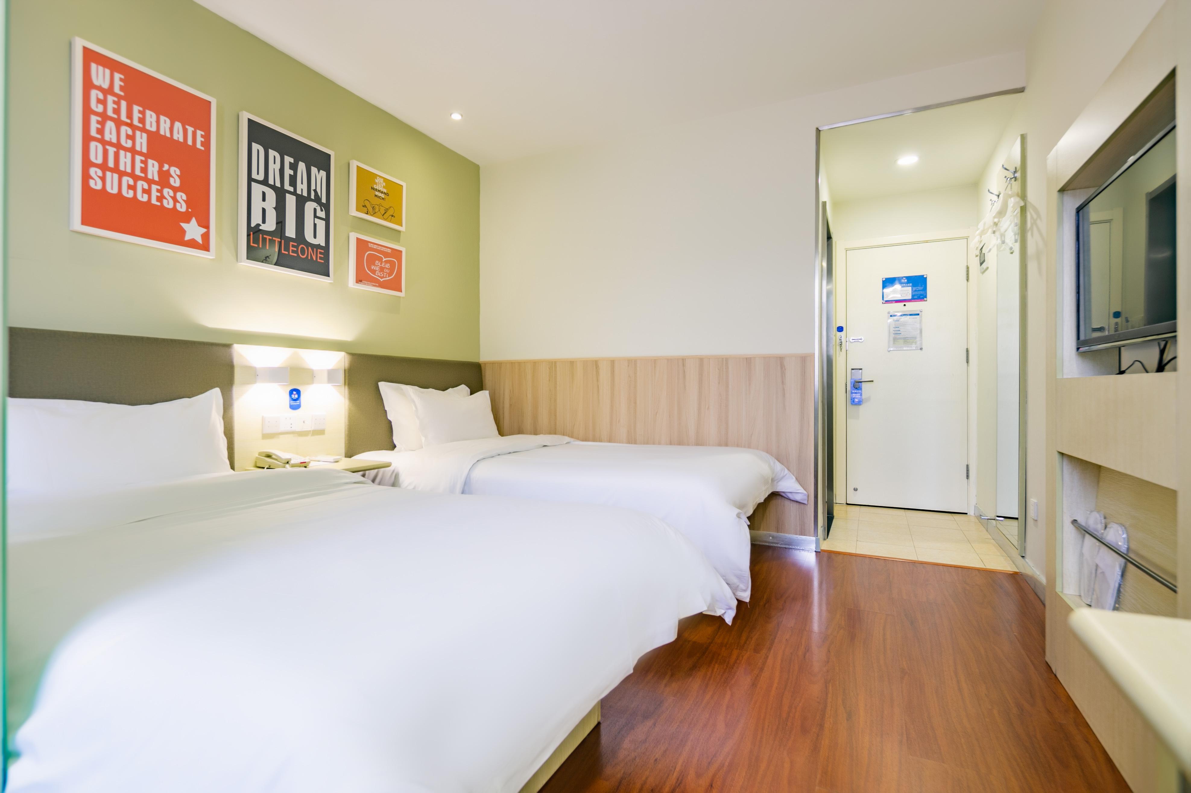 Hanting Hotel Xi'an Datang Furong Garden 26/39
