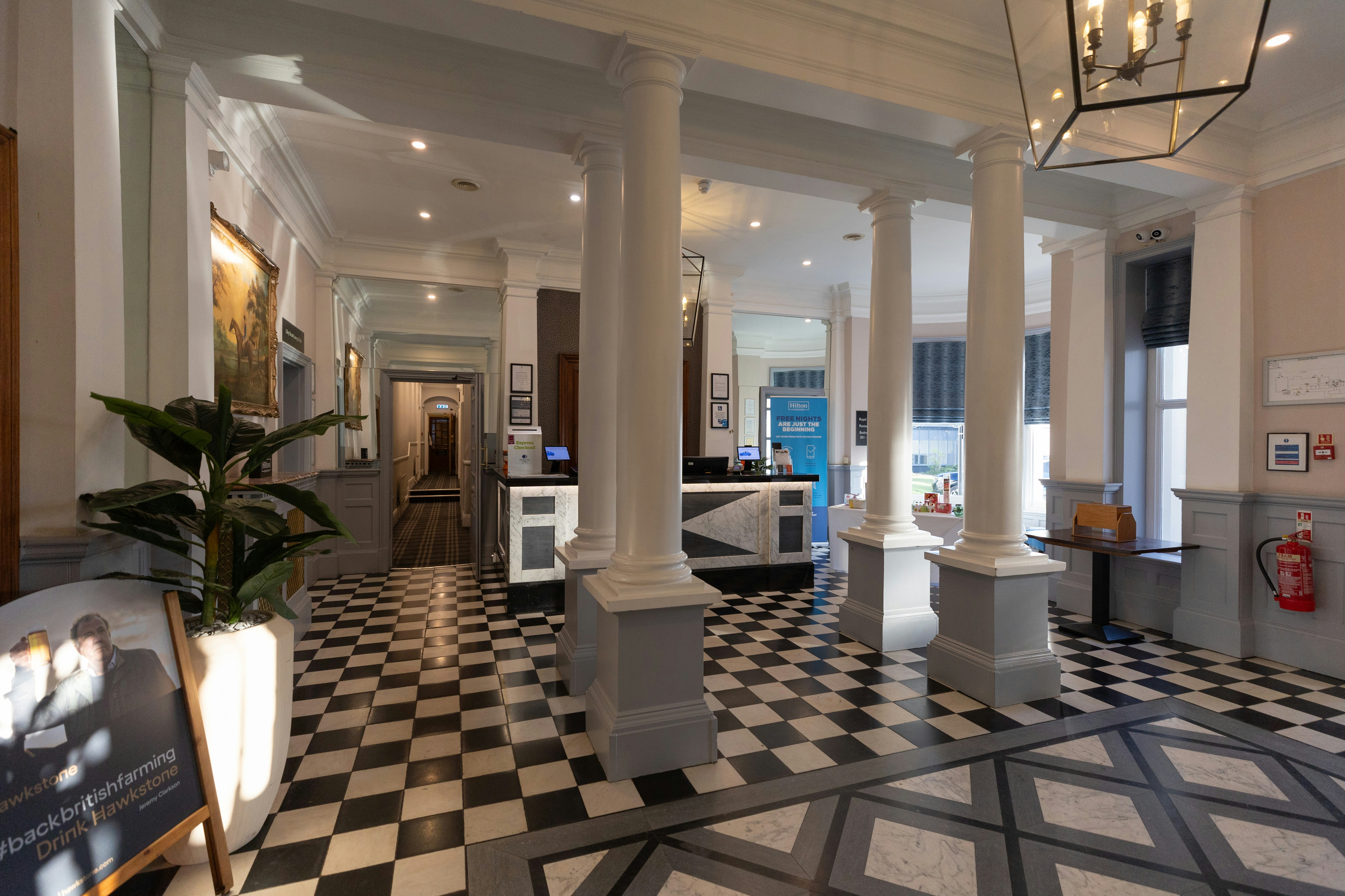 DoubleTree by Hilton Cheltenham - Cotswolds 49/70