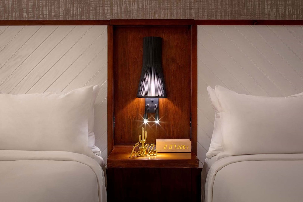 Hotel Adeline 26/64