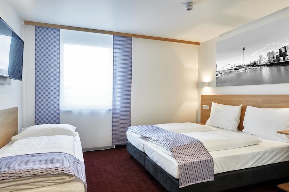 Mcdreams Hotel Düsseldorf-City 3/35