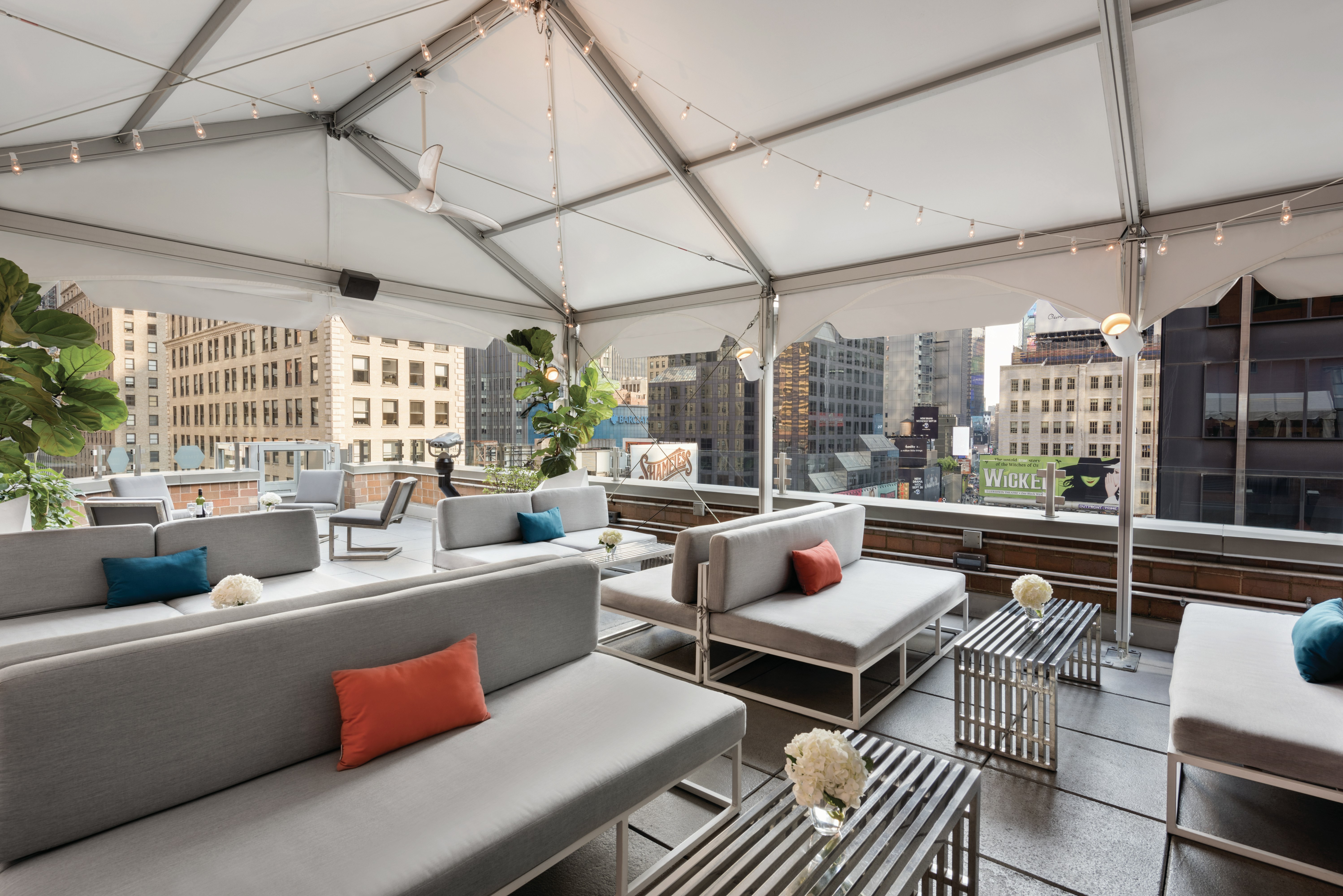 M Social Hotel New York Times Square 24/50