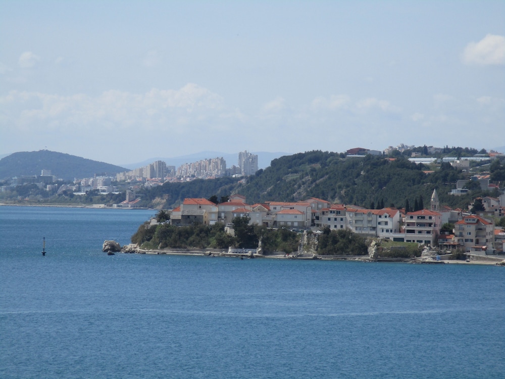 surroundings