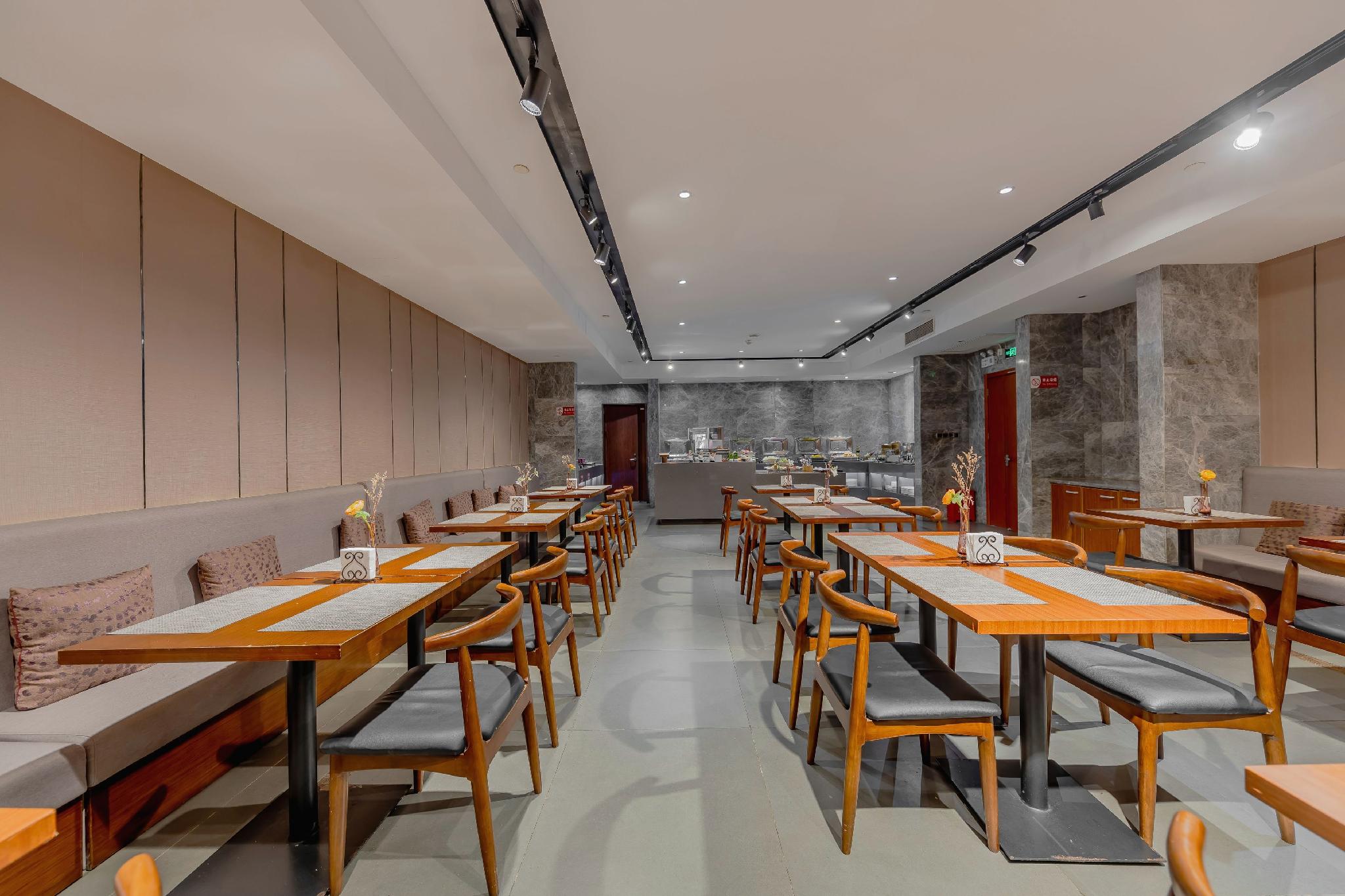 Yitel (Shanghai Hongqiao Linkong Industrial Park, Songhong Road Metro Station) 35/50