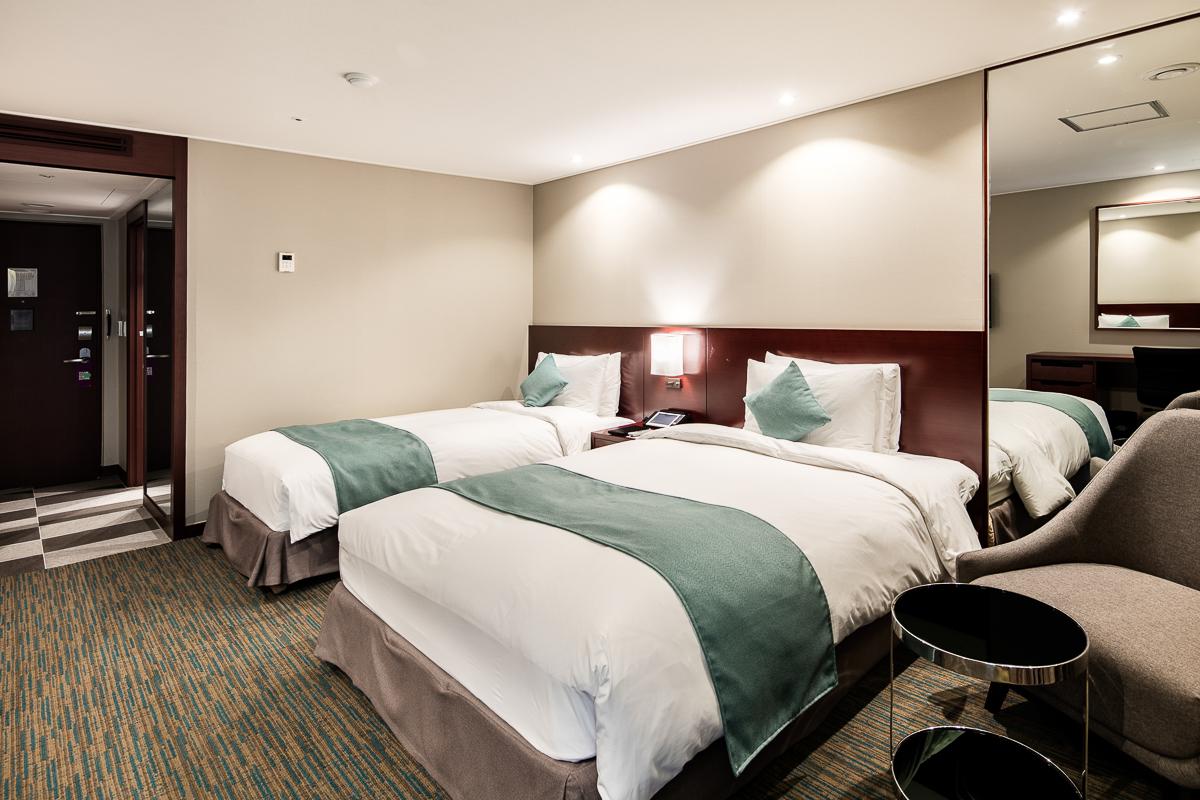 Superior, House, Twin Beds