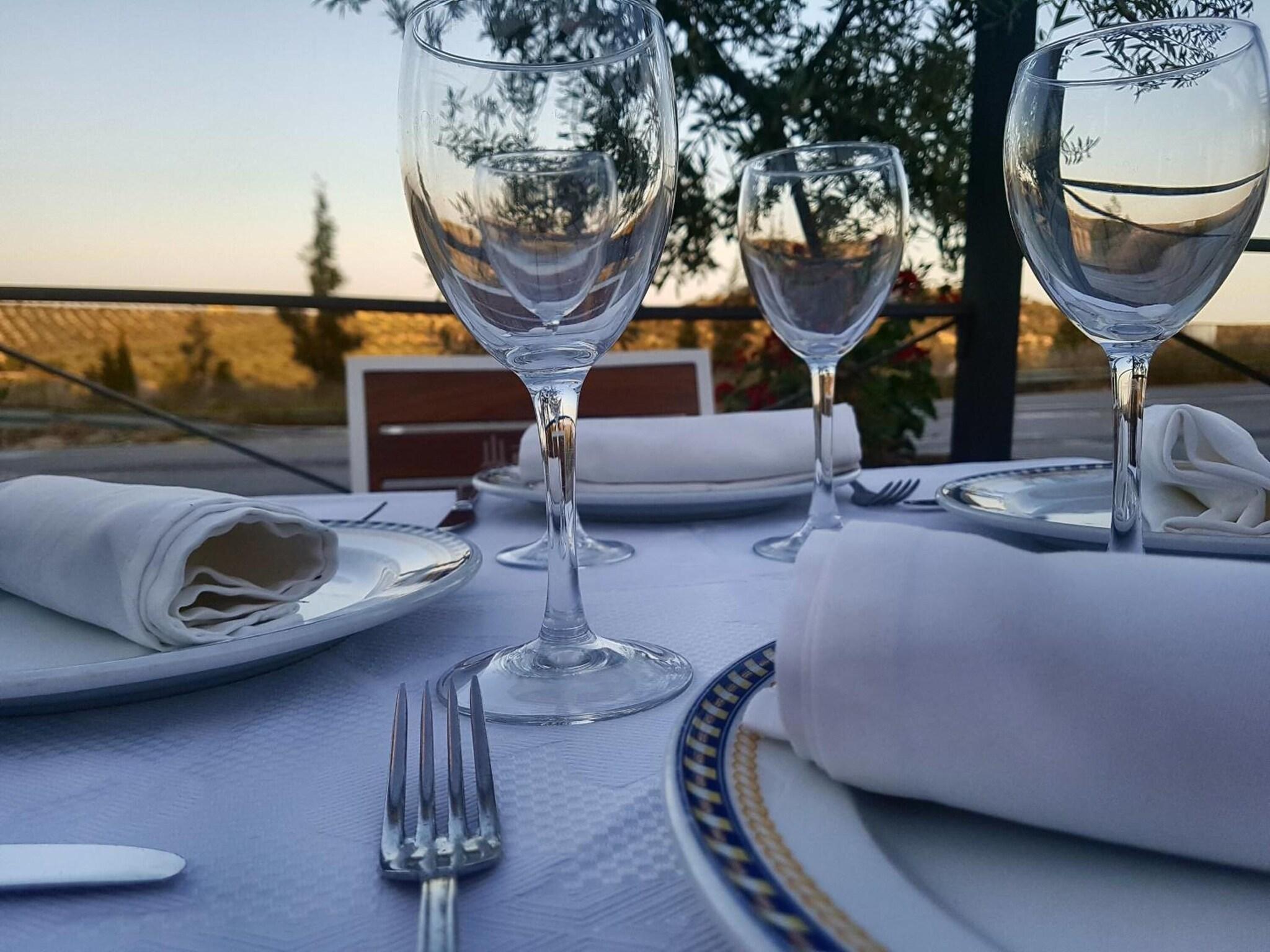 Hotel Asador Albenzaire 29/62