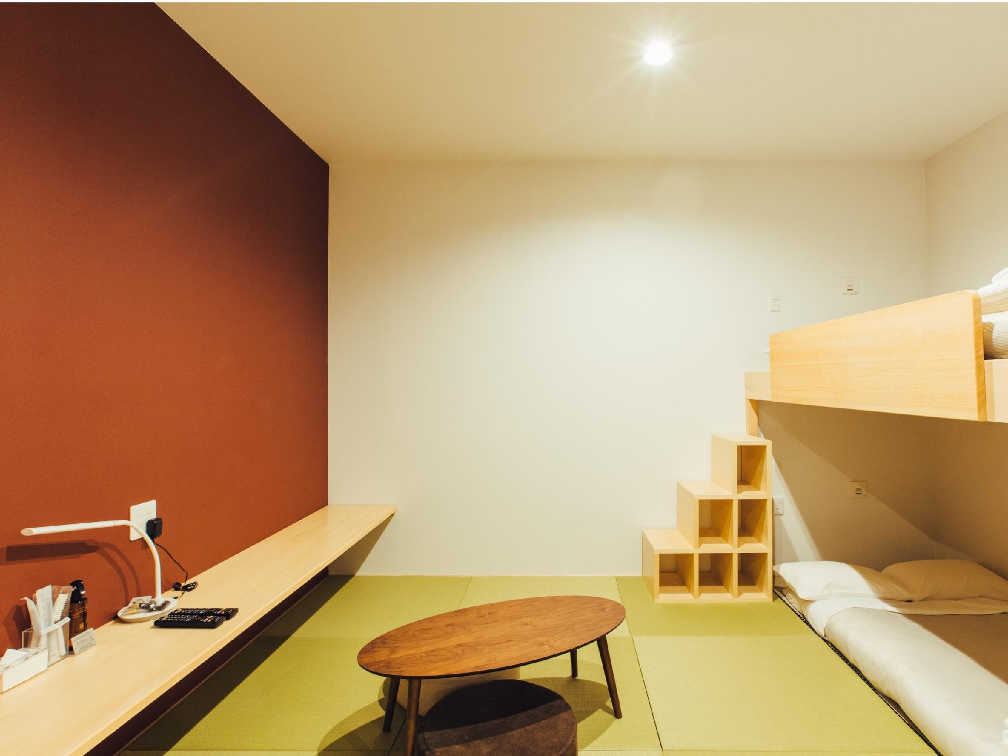 Japanese, Female Only, Bunk Bed