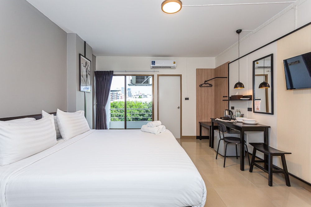 Deluxe, Double Bed, Balcony
