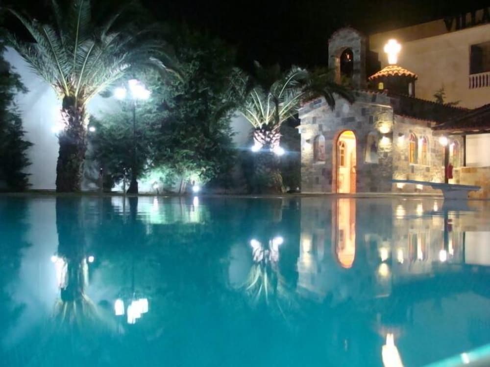 Cavallari Palace Hotel Suites 38/48