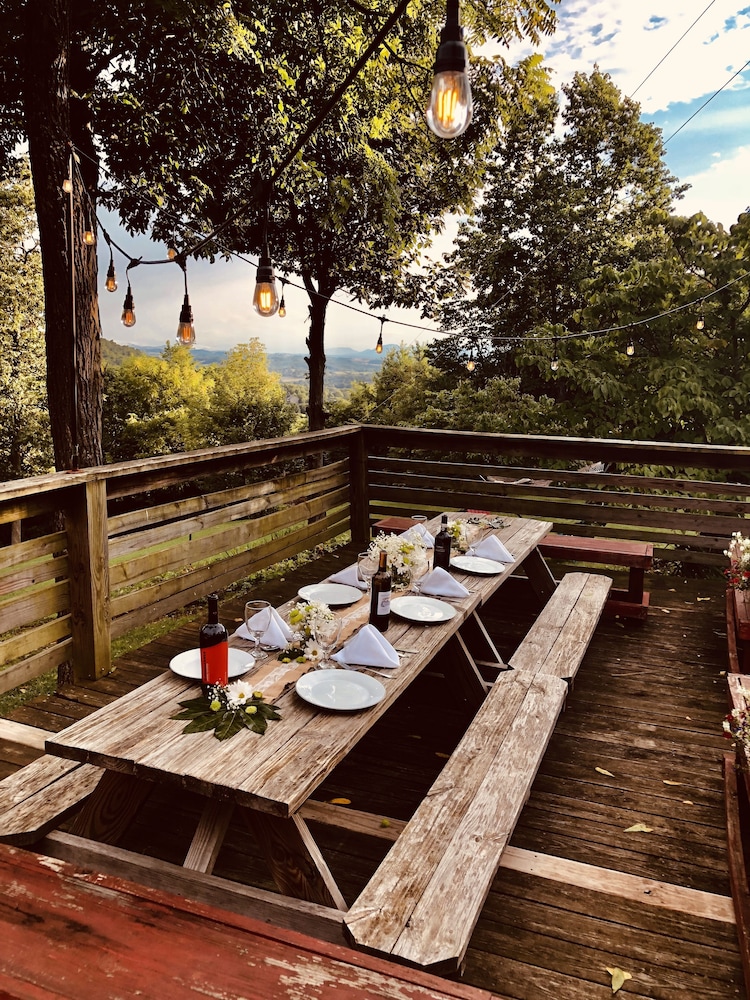Good Place Farms Bed and Breakfast 60/71