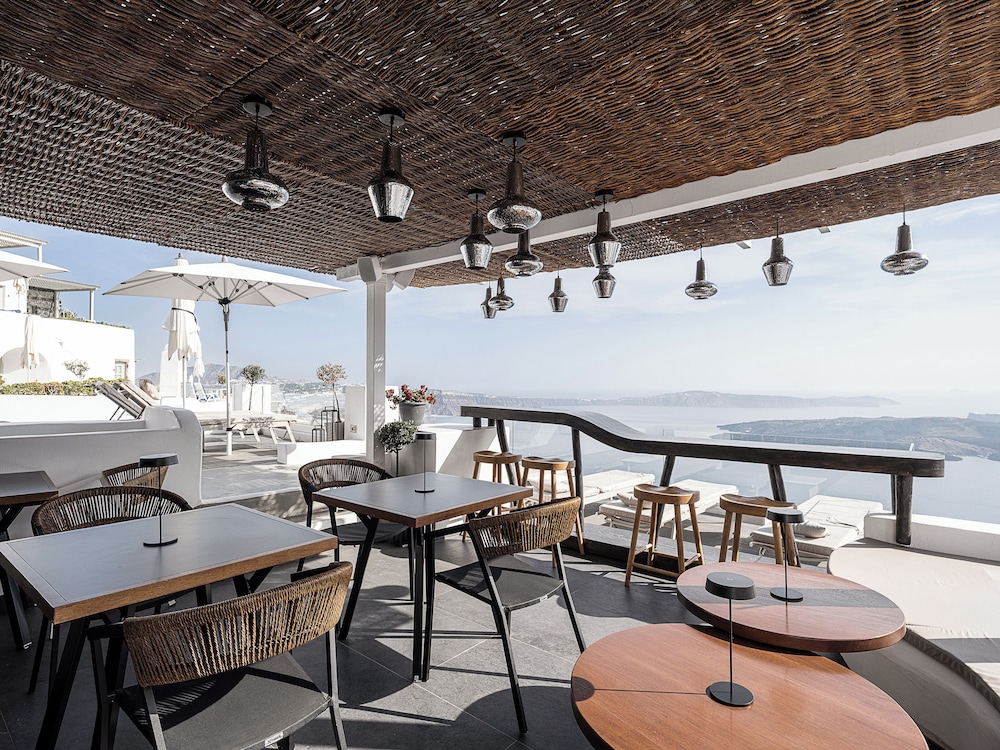 On The Rocks Santorini - Adults only 55/67