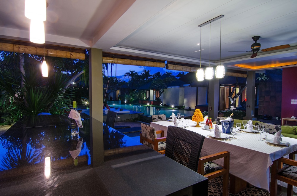 Imani Villas 22/46