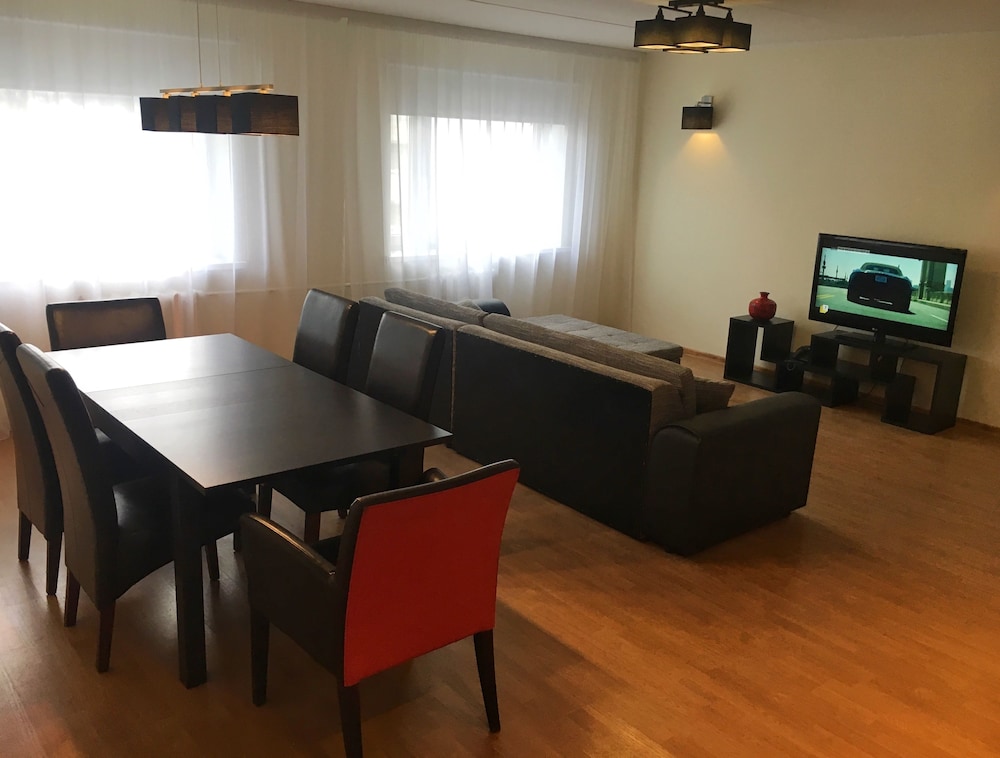 Hotel Dorell 53/59