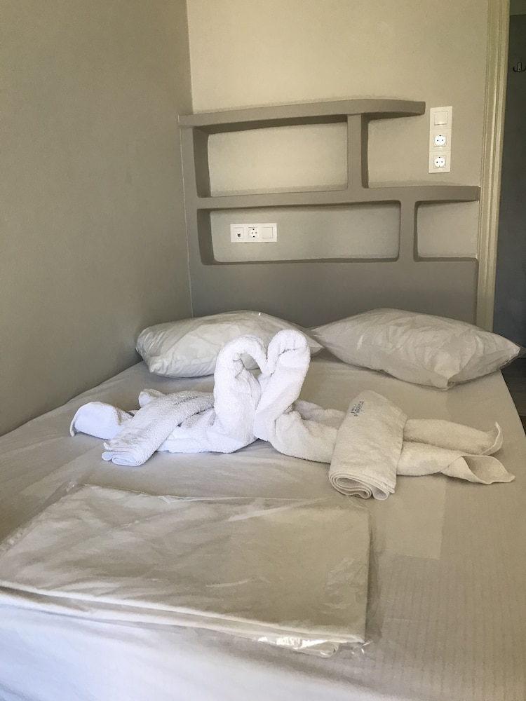 Afrodite Hotel 14/50