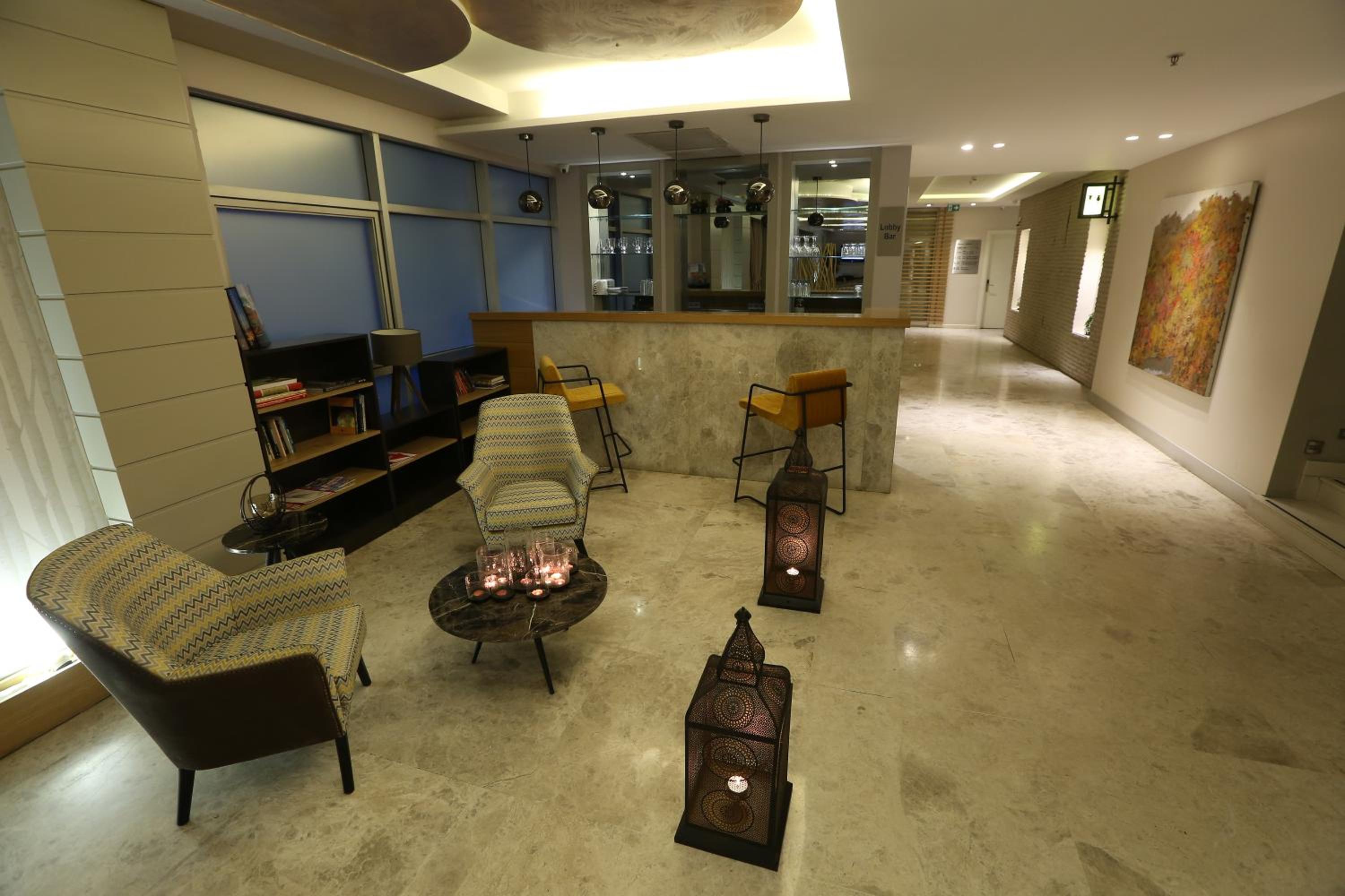 Wes Hotel 29/55