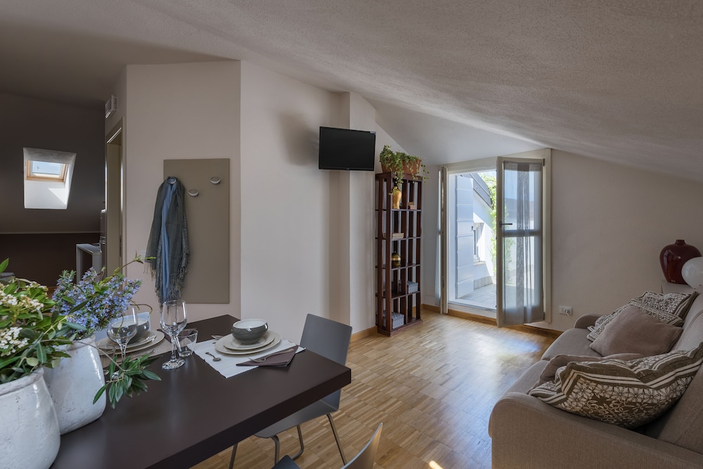 Vialeromadodici Rooms & Apartments 28/58