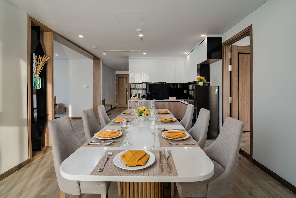 HAIAN Riverfront Hotel 45/60