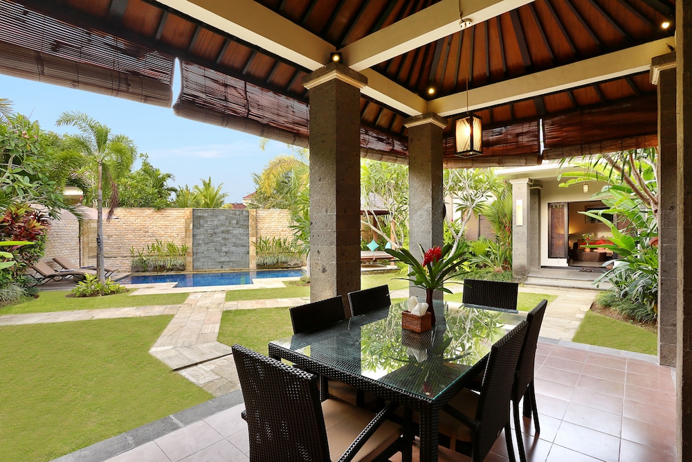 Askara Villa 23/26