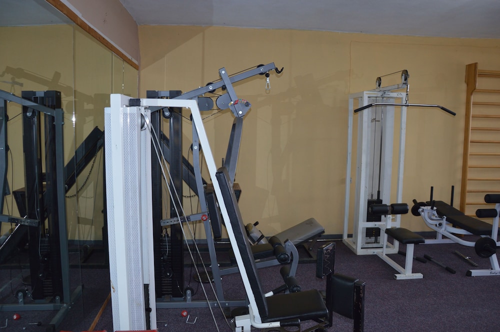 Hani Zisi Hotel 25/50