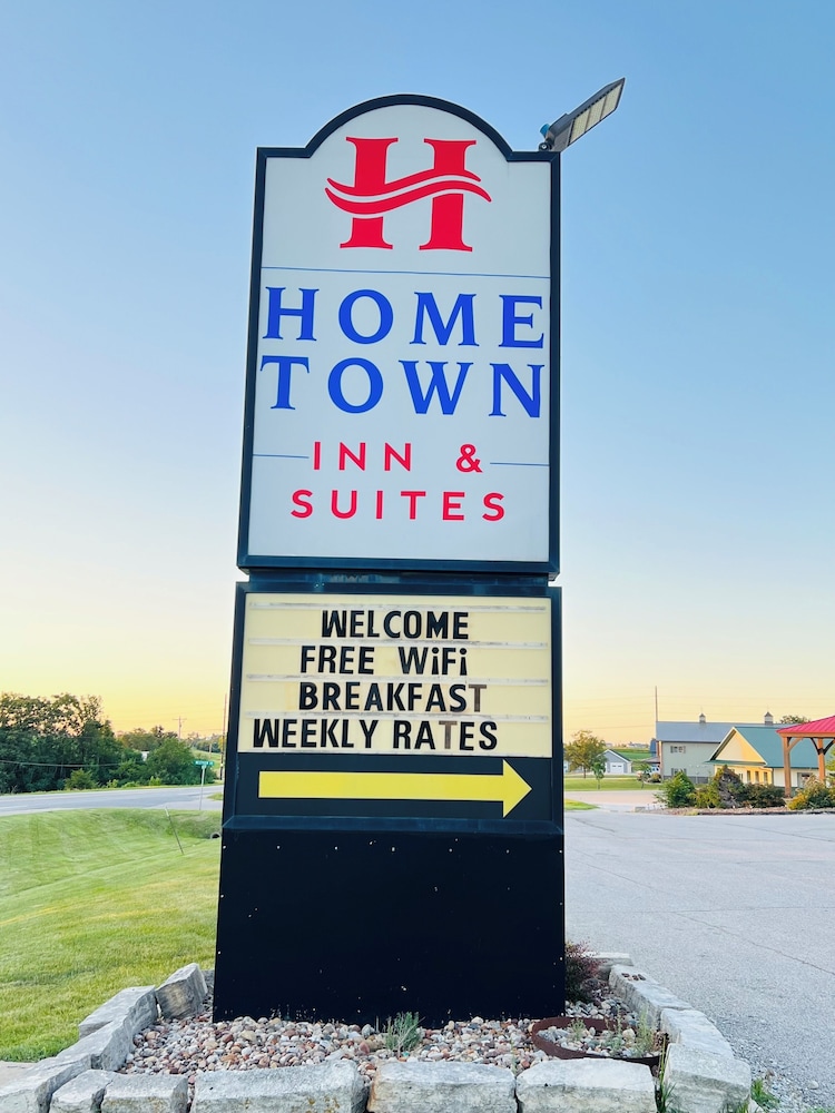 Hometown Inn Suites 2/50