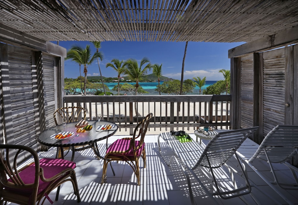 Sapphire Beach Resort 35/50