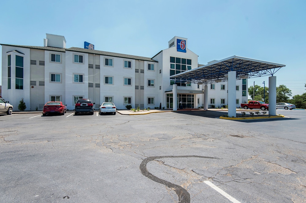 Motel6 Junction City, KS 1/47