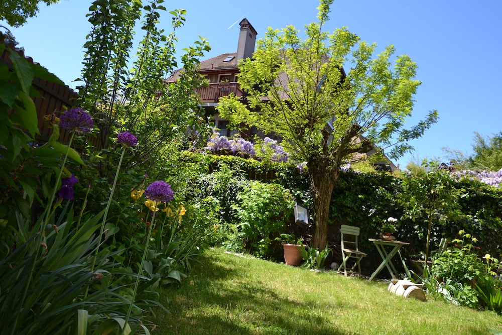 Hotel du Chateau Annecy 36/44
