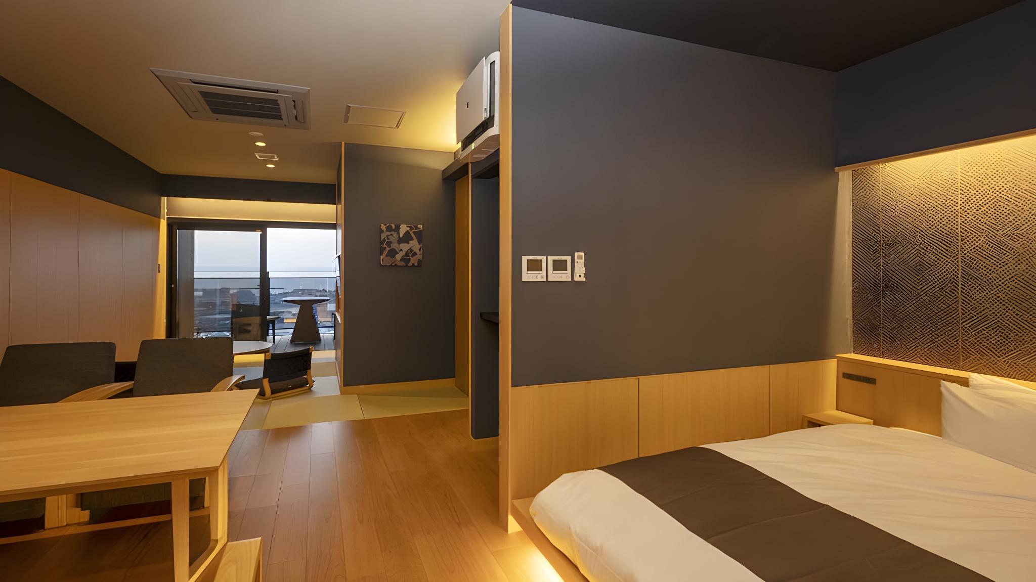 Island, Suite