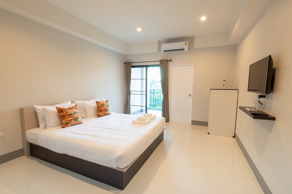 J2 Residence Chiang Rai 18/41