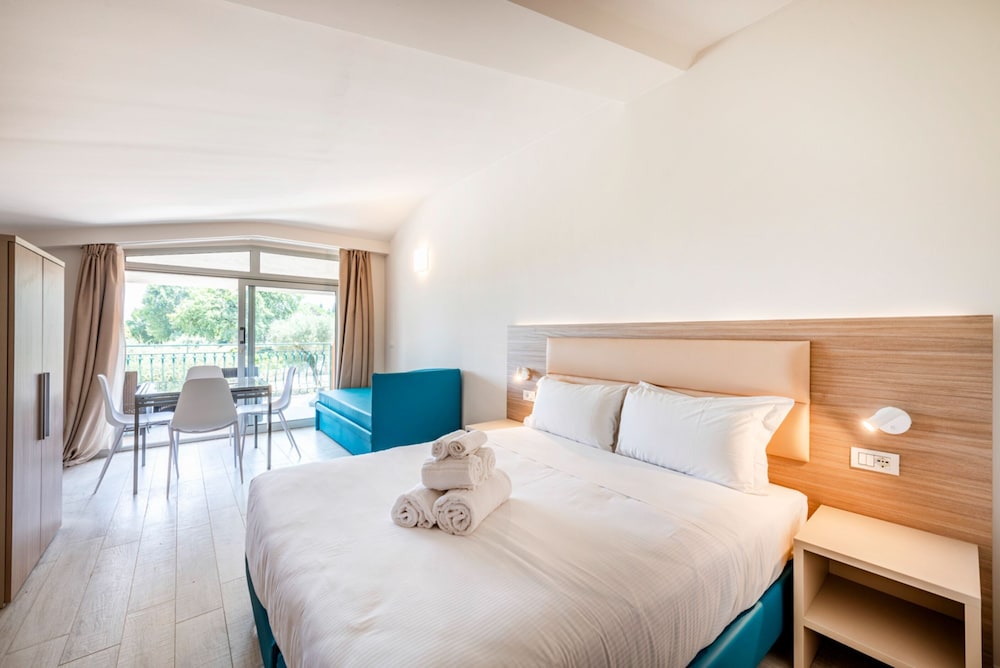 Club del Sole Desenzano Boutique Resort 23/70