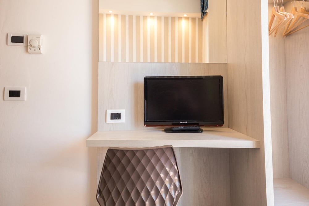 Hotel Cavour 22/30