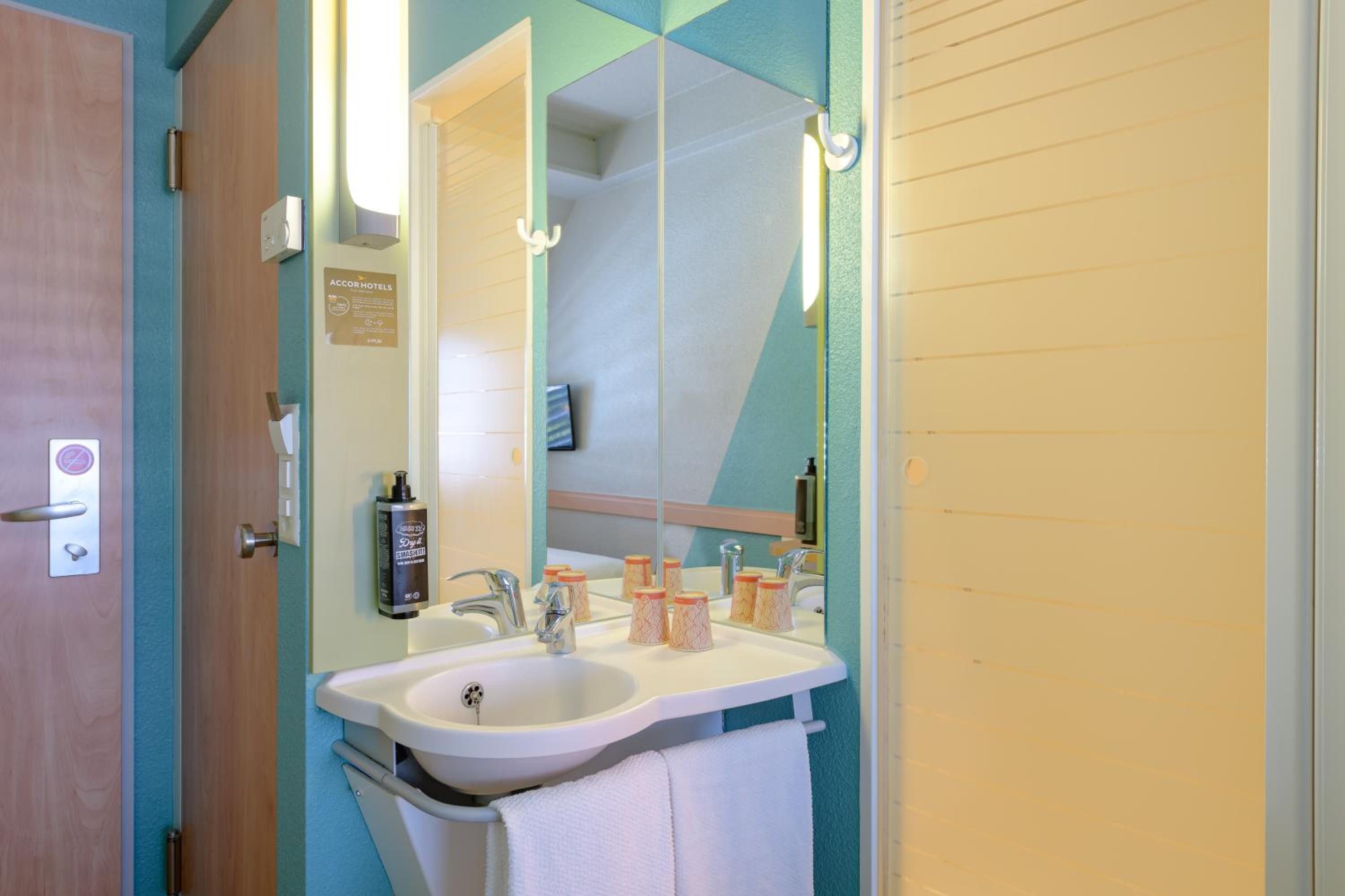 غرفة عائلية بسرير فردي، Ibis Budget Luzern City 8/10