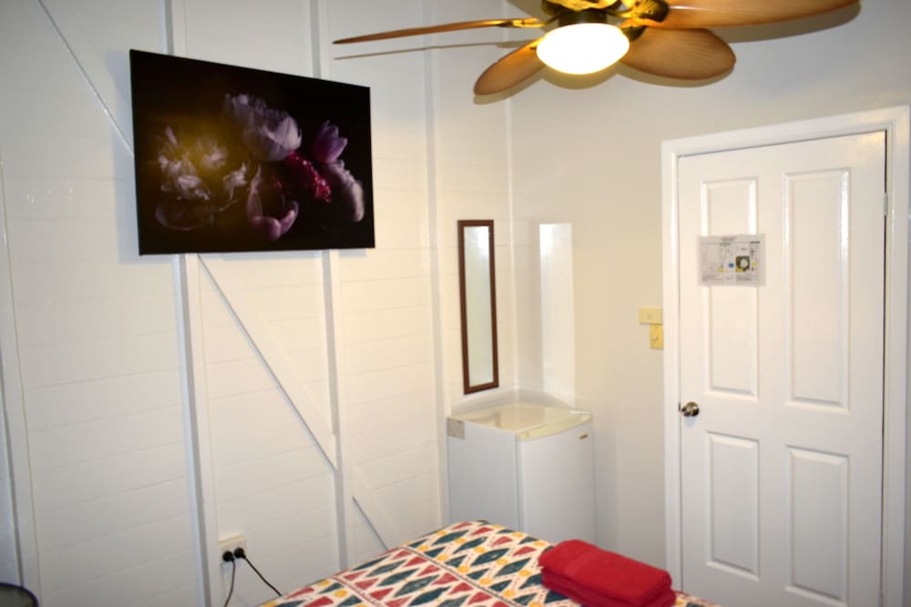Paradise Travellers Rest 25/50