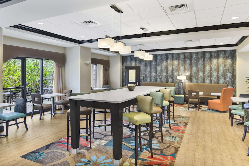 Hampton Inn Columbia I20 Clemson Road Hotel 35/47