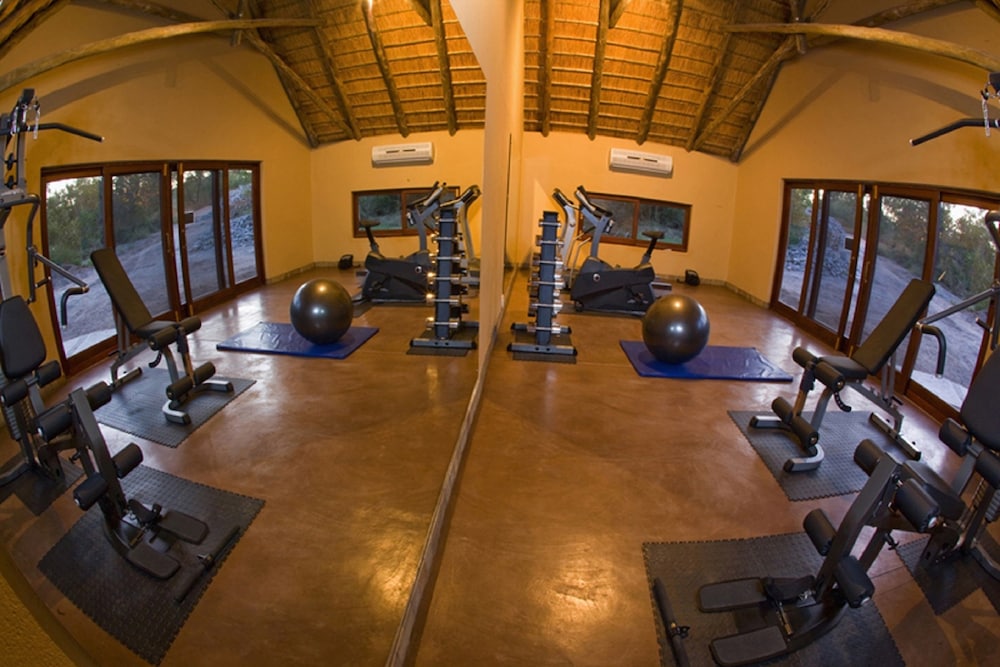 Elephant Plains Game Lodge 16/31