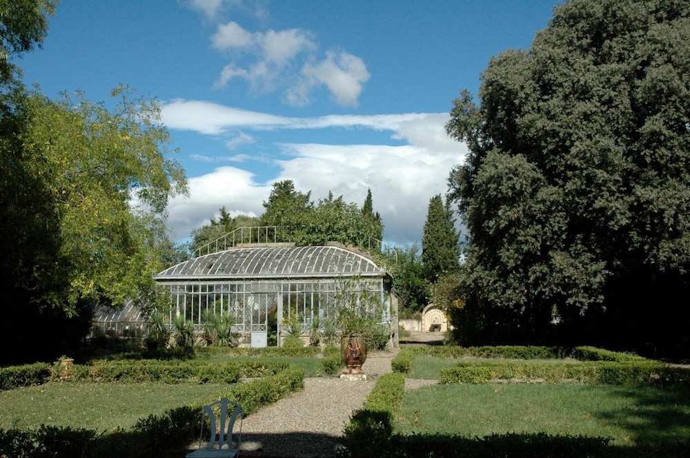 Chateau De Raissac 35/36