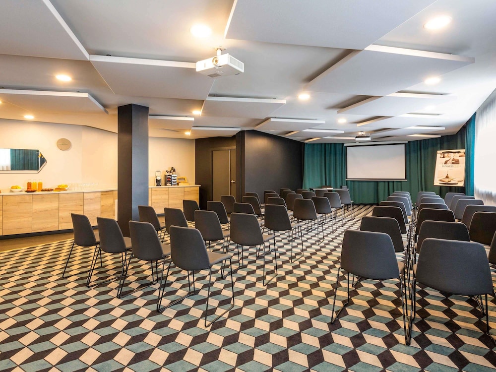 Mercure Bordeaux Centre Hotel 51/60