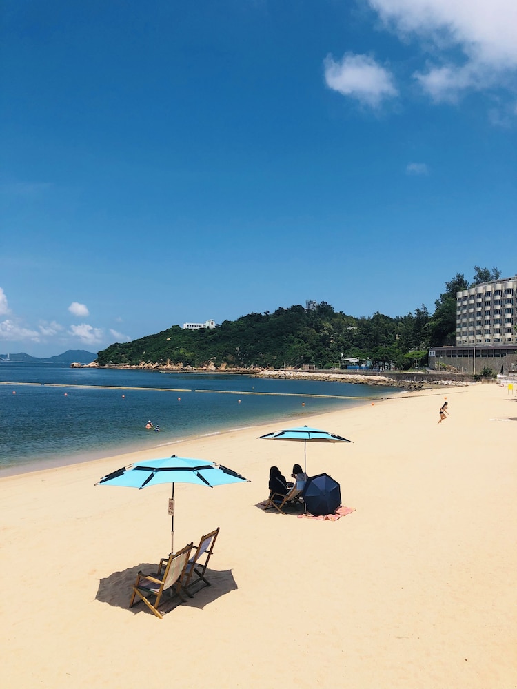 Warwick Hotel Cheung Chau 43/48