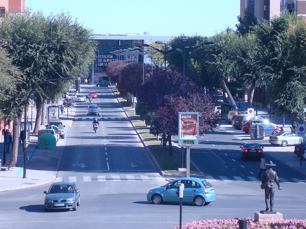 Hotel Castilla 21/27