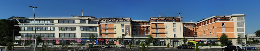 Villa Val Senart 3/40