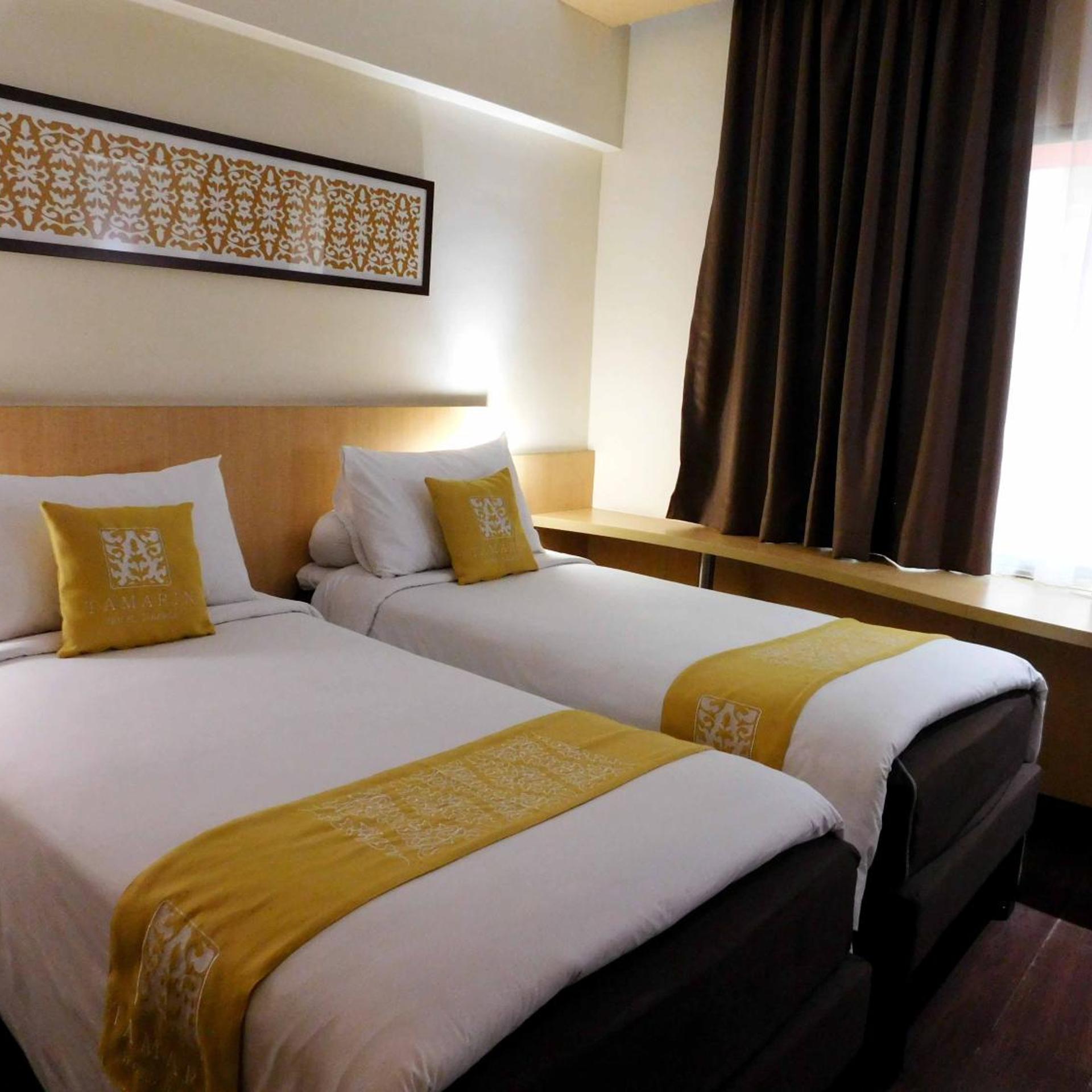 Deluxe, Twin Beds