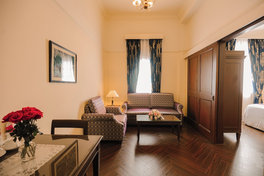 Dalat Hotel Du Parc 32/49