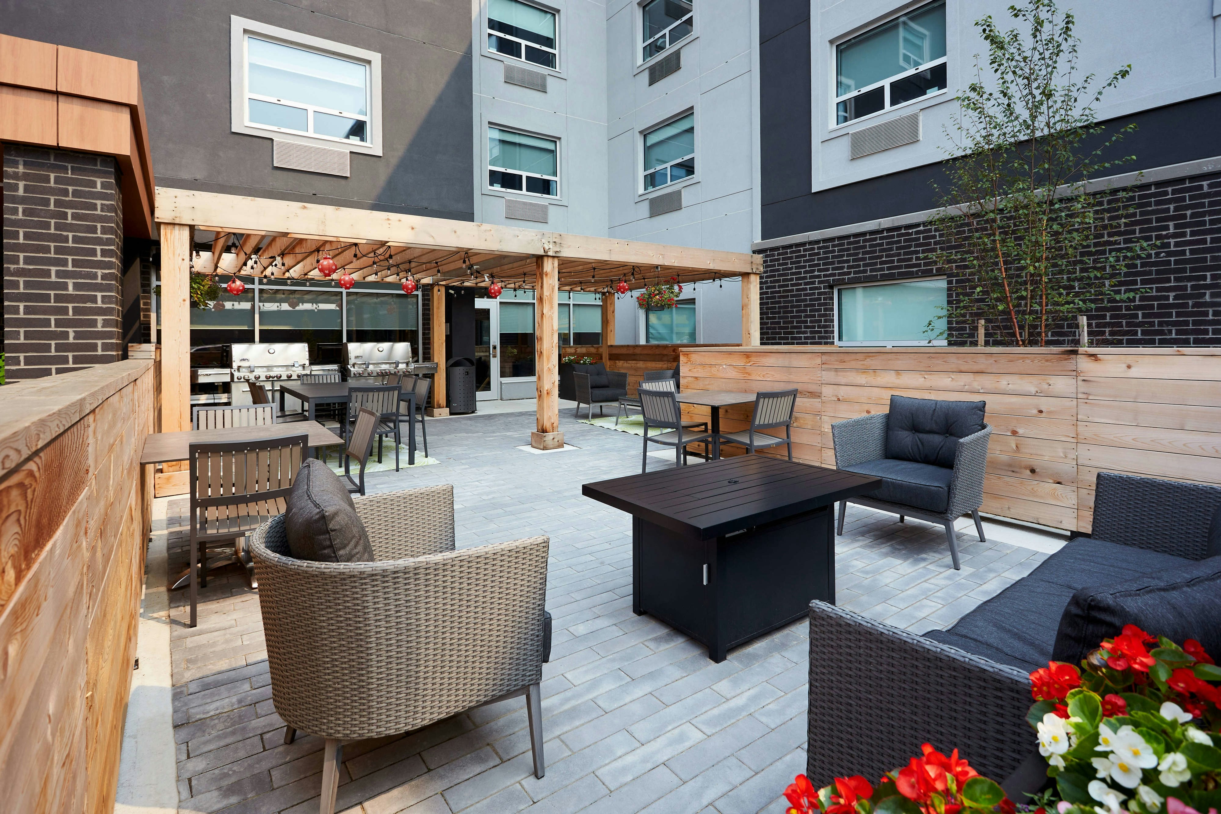 TownePlace Suites by Marriott Hamilton 12/25