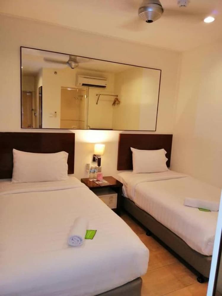 Tune Hotel Georgetown Penang 8/57