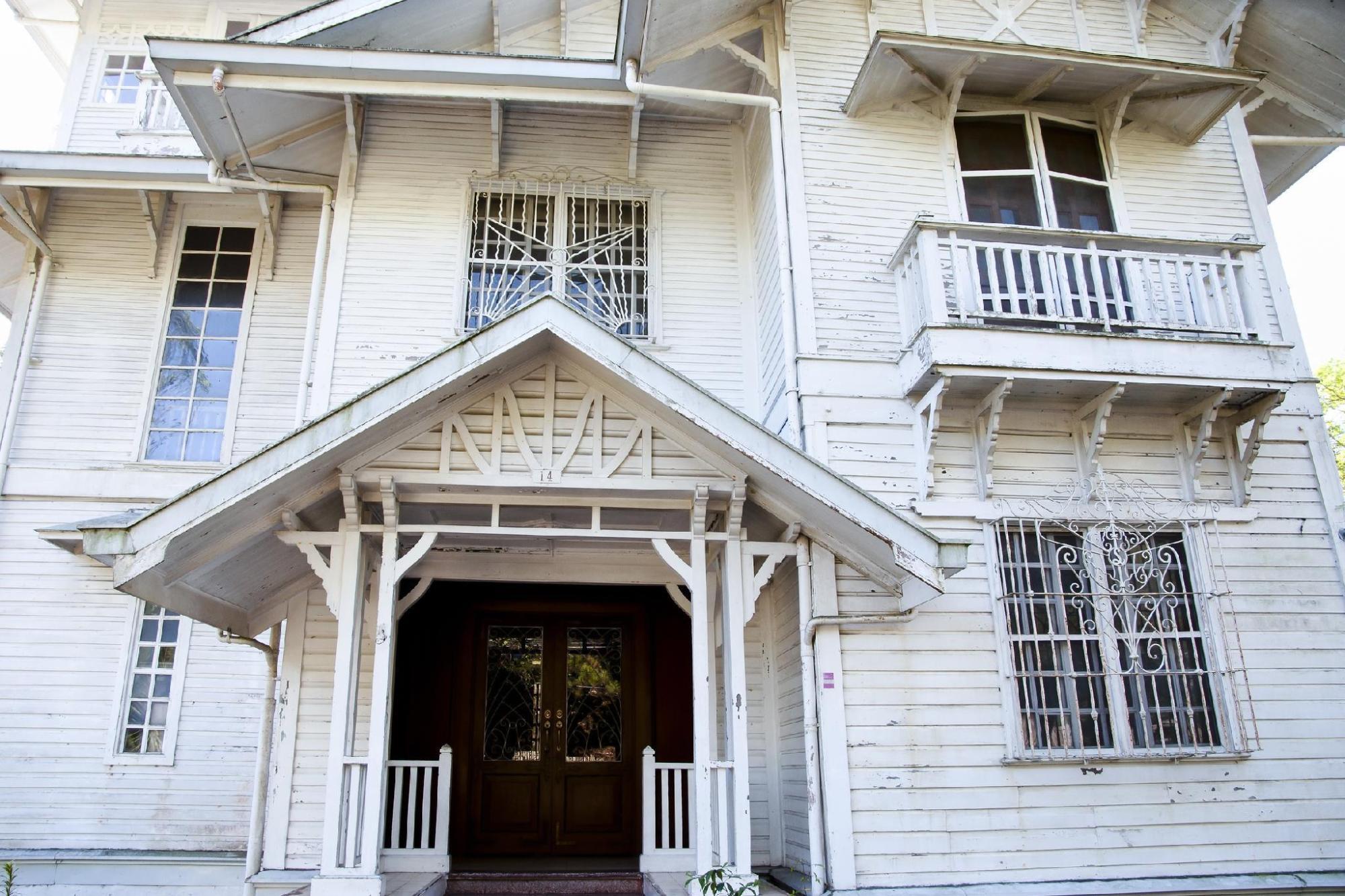 Baguio Lefern Hotel