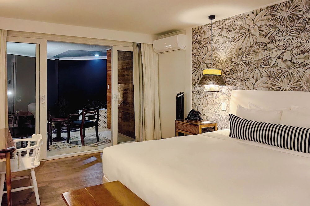 Monteverde Lodge and Gardens 11/50