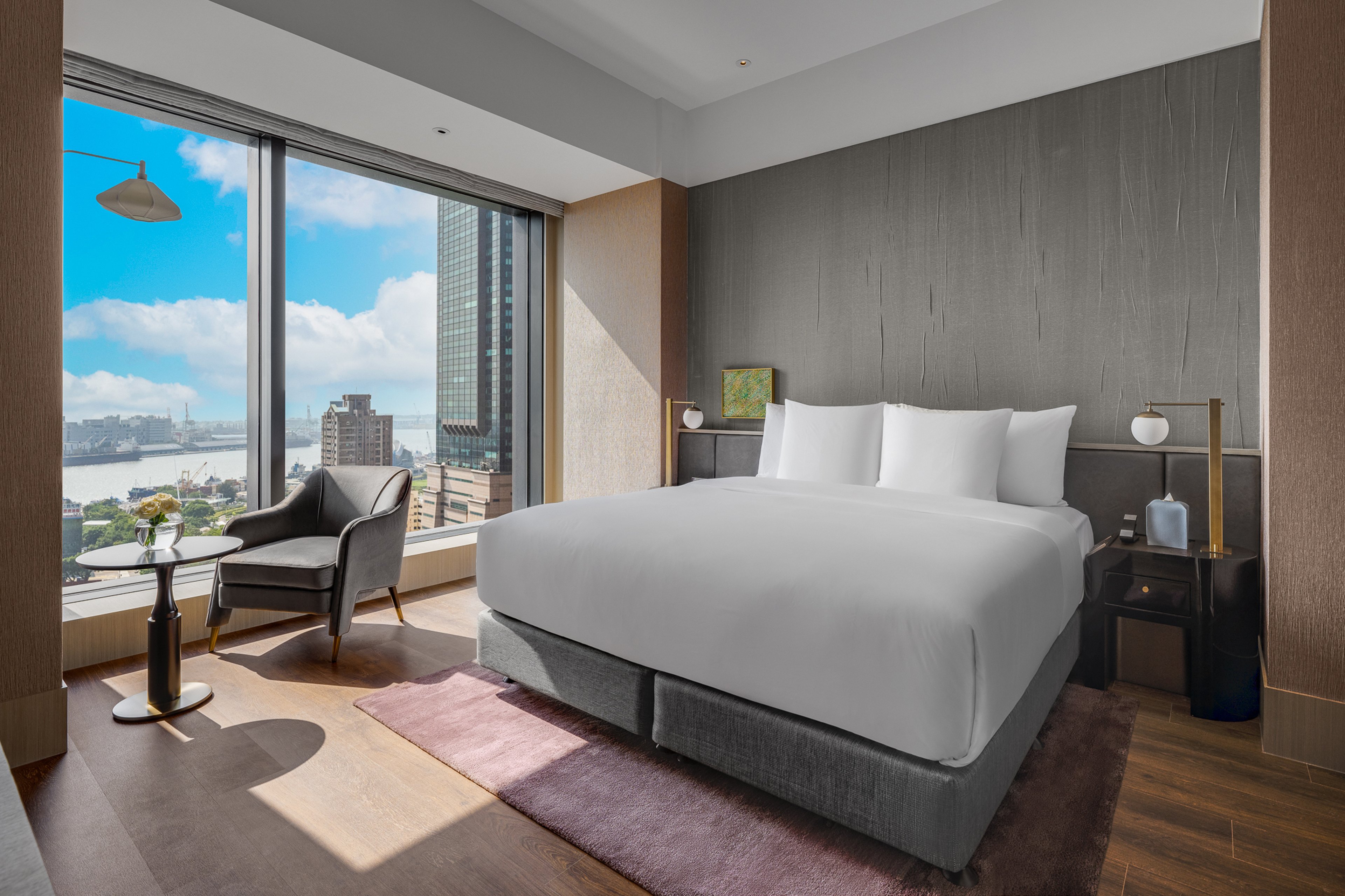 Intercontinental Kaohsiung 27/76
