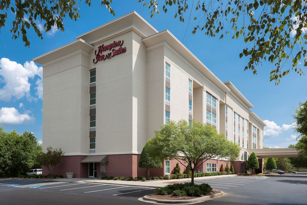 Hampton Inn Suites Charlotte Pineville 3/51