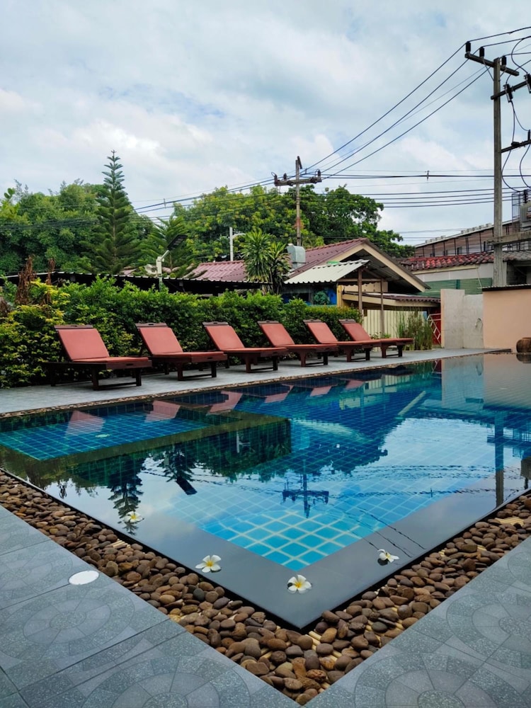 SP Chaweng Palace 66/68